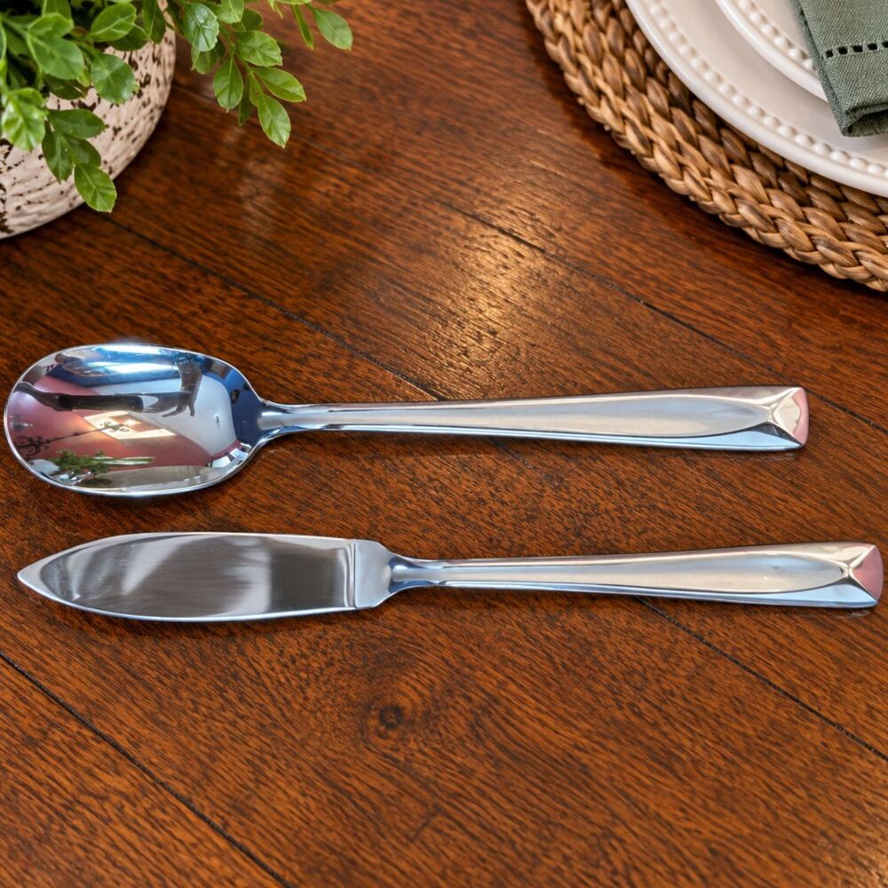 Oneida Lincoln Butter Knife Sugar Spoon Glossy Stainless Serving Set 2 Pc